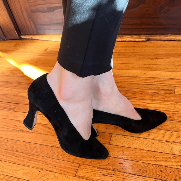 Kenneth Cole Shoes - Vintage sculptural heels